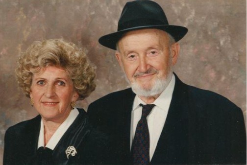Edith and Shlomo Tzvi Davidovici, formal portrait together